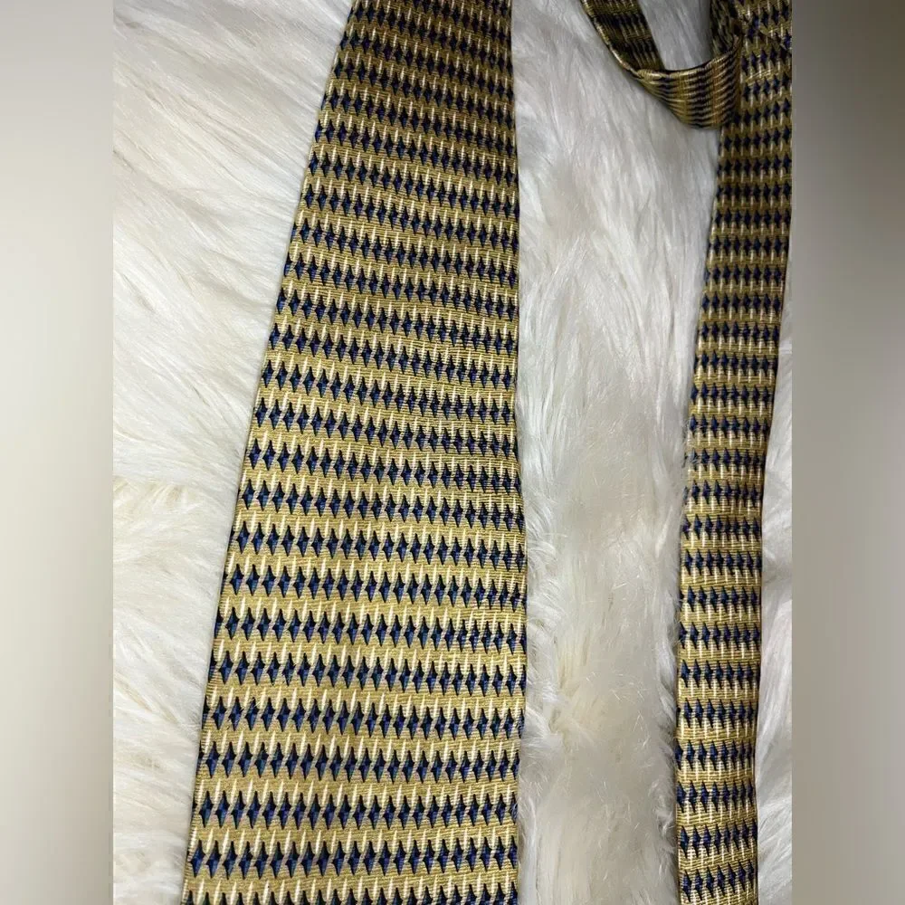 LOUIS FERAUD SILK TIE MUSTARD NAVY BLUE & WHITE